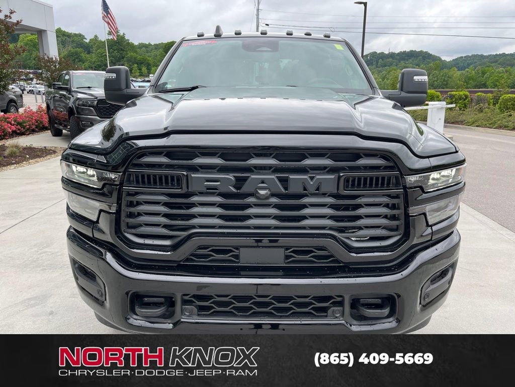 New 2026 RAM 3500 Big Horn AWD/4WD image 30