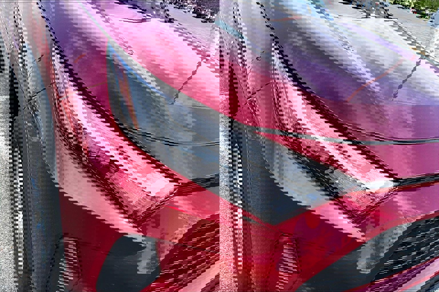 Used 2025 Toyota RAV4 XLE w/ Convenience Package AWD/4WD image 32