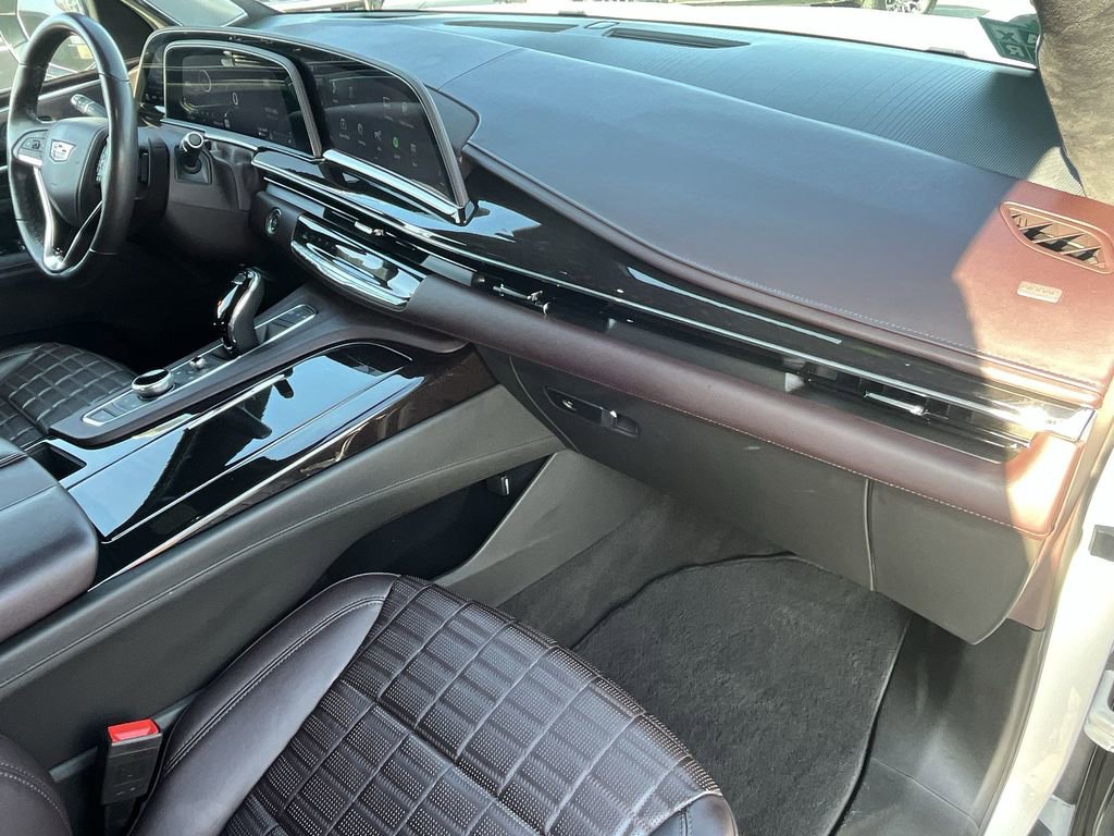 Used 2023 Cadillac Escalade Premium Luxury Platinum image 22