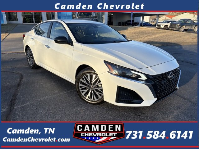 Used 2025 Nissan Altima 2.5 SV