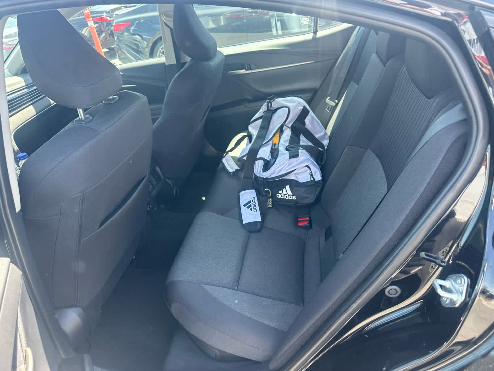 Used 2025 Toyota Camry LE w/ Convenience Package FWD image 7