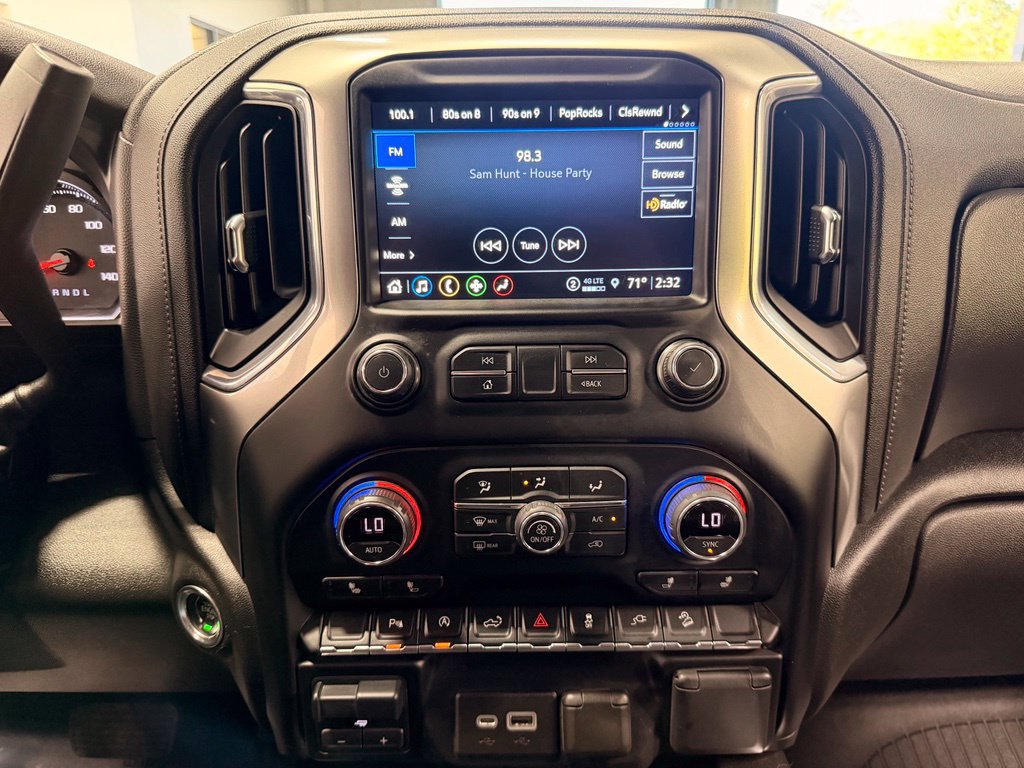 Used 2021 Chevrolet Silverado 1500 LT Trail Boss AWD/4WD image 45