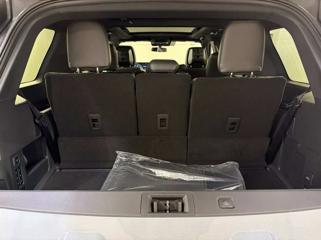 New 2027 Ford Expedition Platinum w/ Stealth Appearance Package AWD/4WD image 45