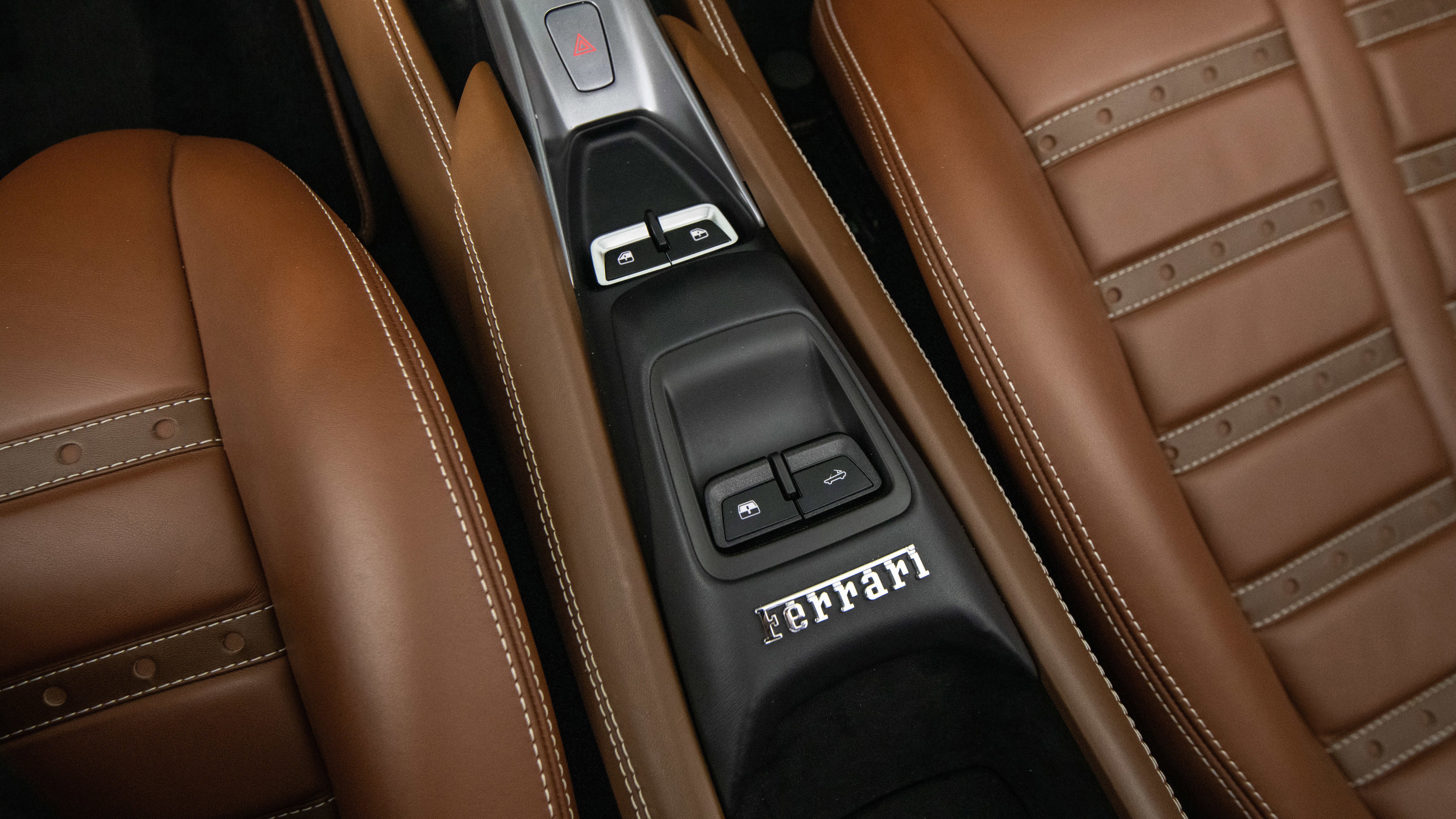 Certified 2022 Ferrari F8 Tributo image 45