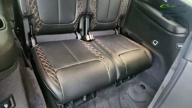 Used 2023 Jeep Grand Cherokee L Summit AWD/4WD image 30