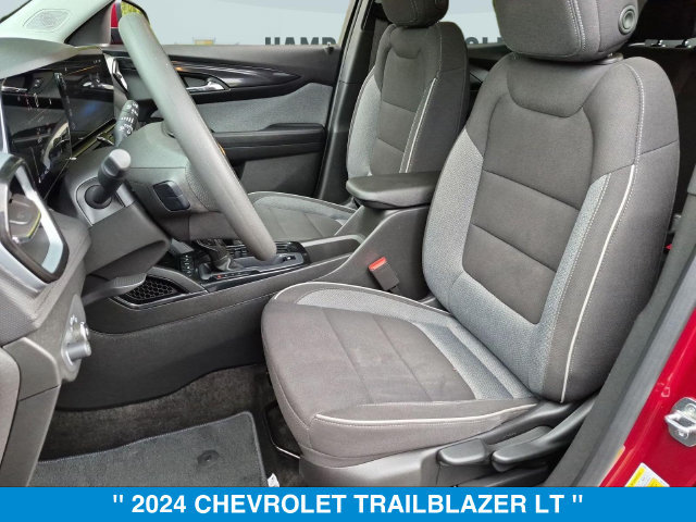 Used 2024 Chevrolet TrailBlazer LT w/ Driver Confidence Package AWD/4WD image 14