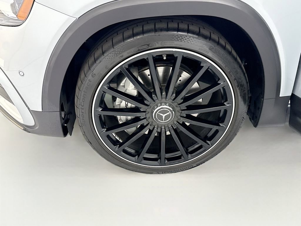 Used 2026 Mercedes-Benz GLB 35 AMG 4MATIC image 29