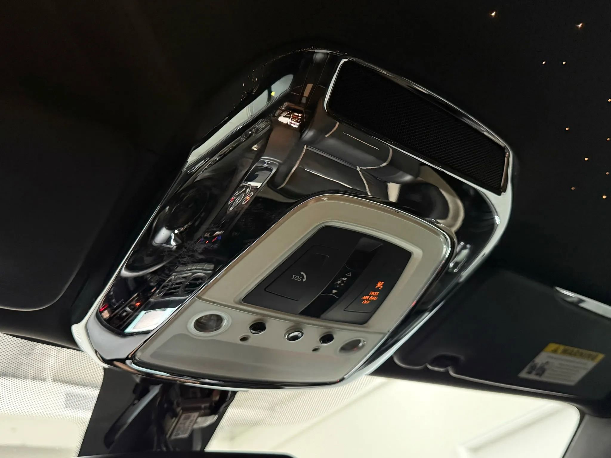 Used 2014 Rolls-Royce Wraith image 22