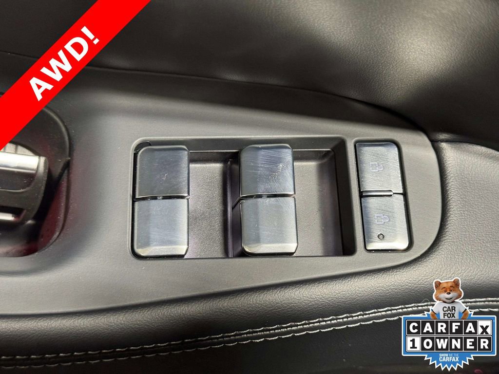 Used 2025 Lincoln Navigator Reserve image 8