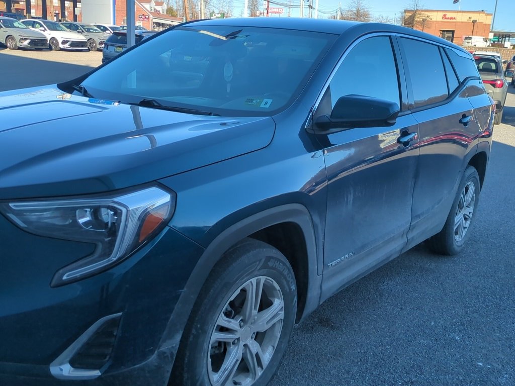 Used 2020 GMC Terrain SLE image 6