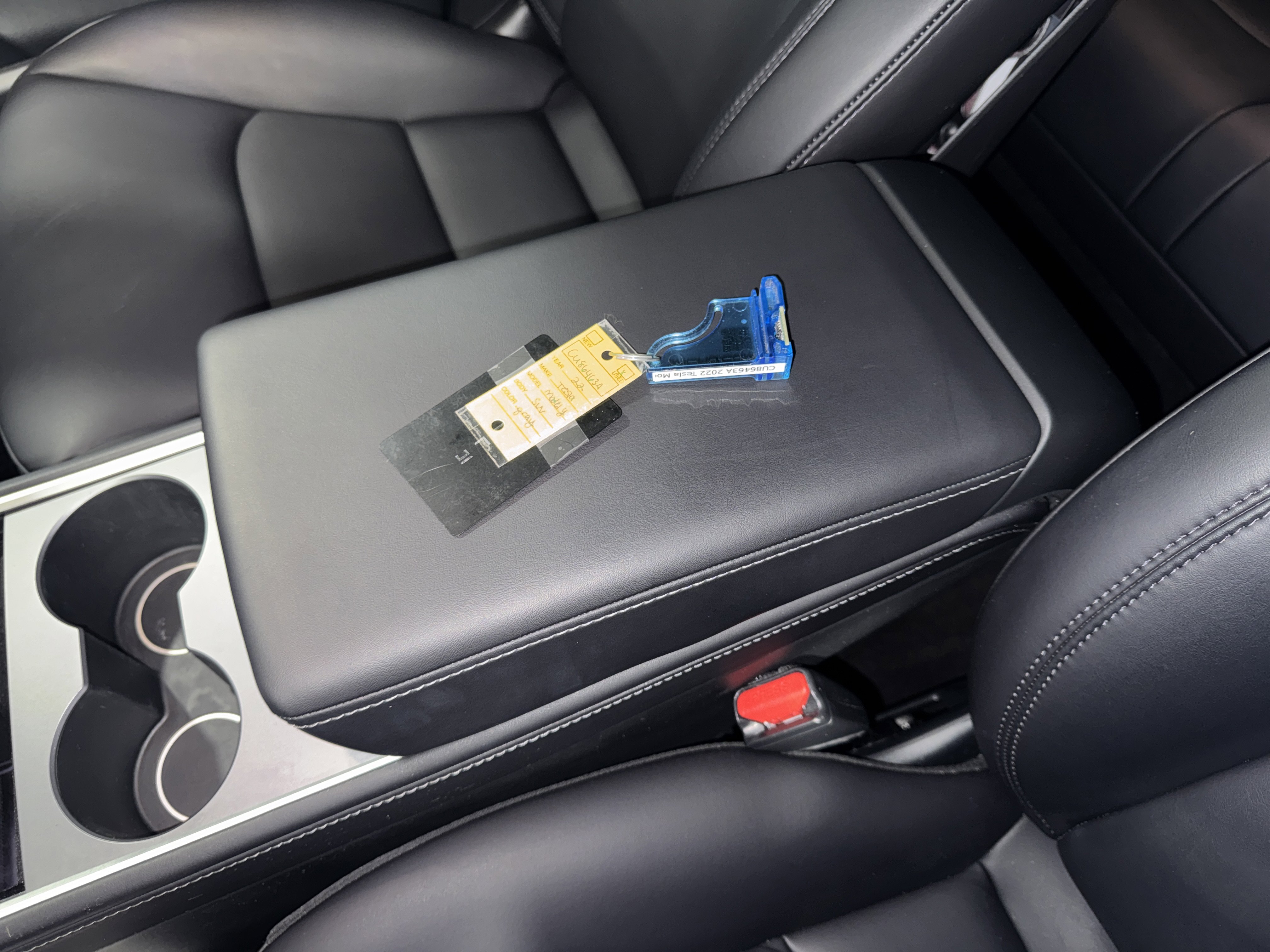 Used 2022 Tesla Model Y Long Range image 28