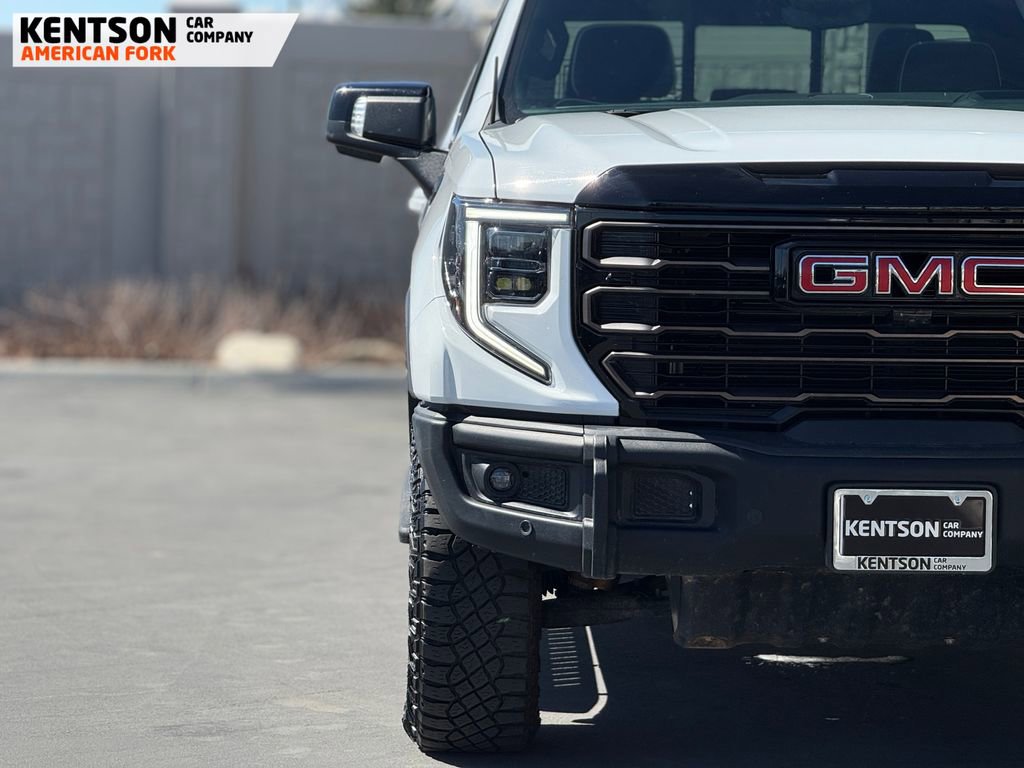 Used 2024 GMC Sierra 1500 AT4X image 14