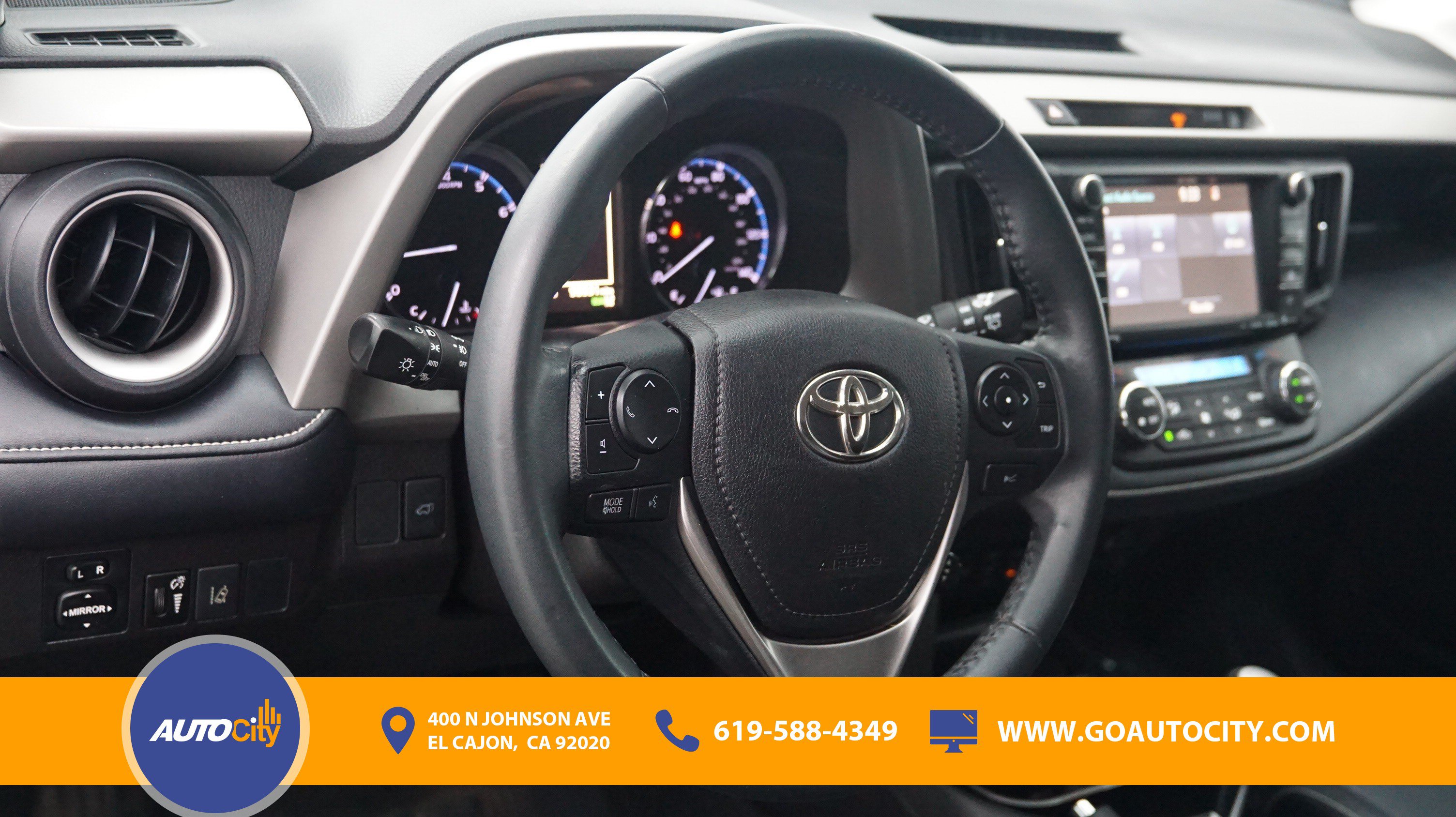 Used 2018 Toyota RAV4 Limited w/ Advanced Technology Package FWD image 18