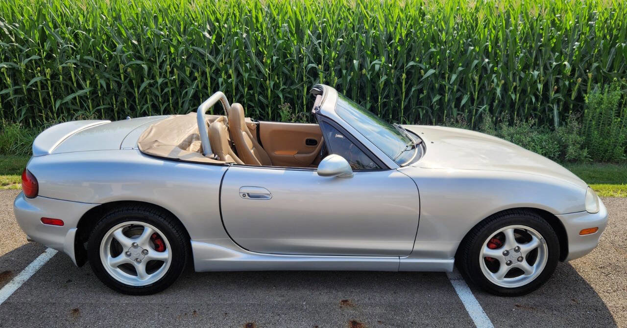 Used 1999 MAZDA MX-5 Miata image 19