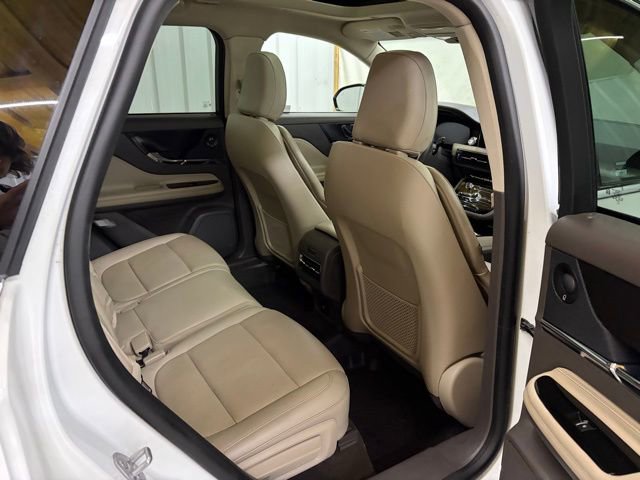 Used 2021 Lincoln Corsair Reserve w/ Elements Package image 20