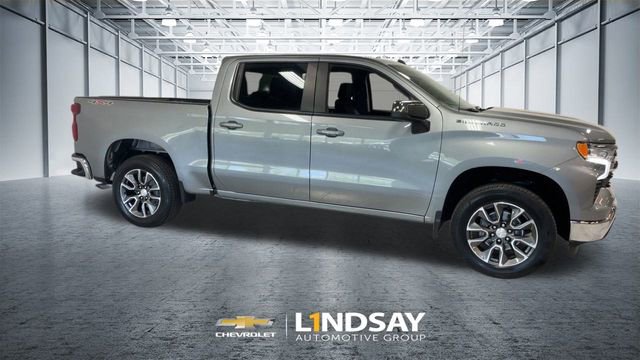 Used 2023 Chevrolet Silverado 1500 LT image 3