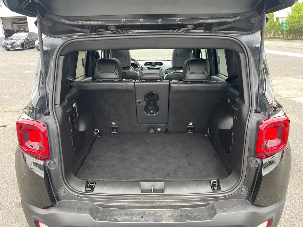 Used 2020 Jeep Renegade Altitude AWD/4WD image 16