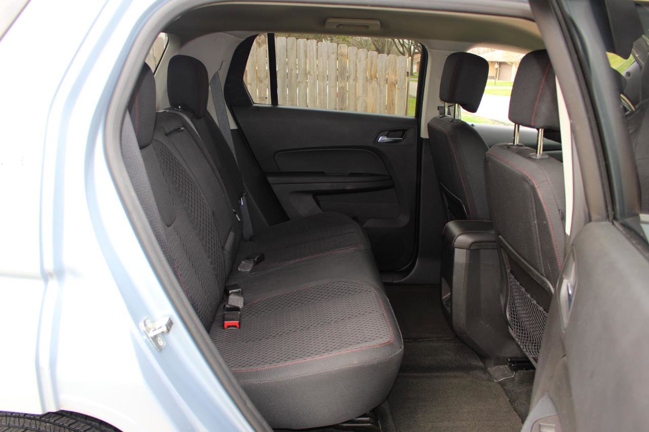 Used 2015 GMC Terrain SLE image 31