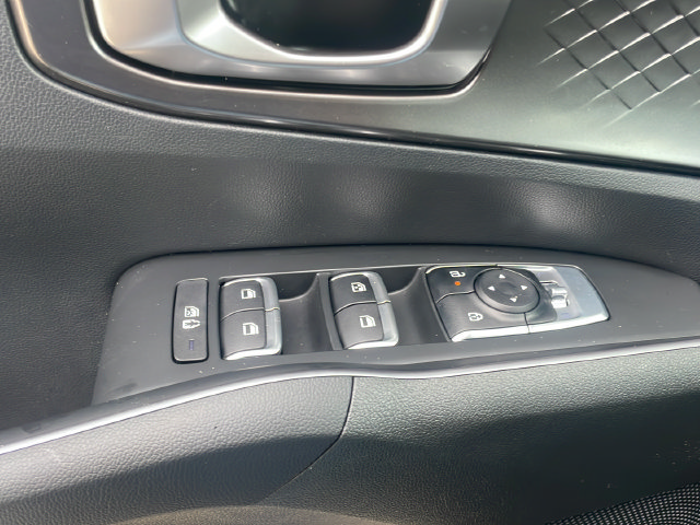 Certified 2025 Kia Sorento EX AWD/4WD image 25