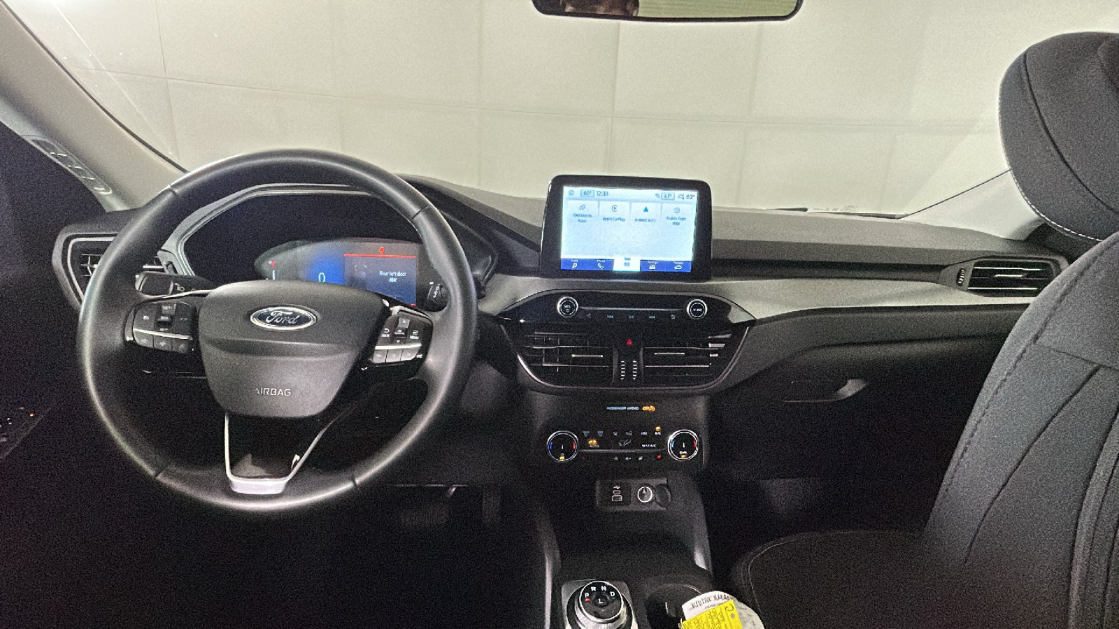 Used 2025 Ford Escape Active AWD/4WD image 31
