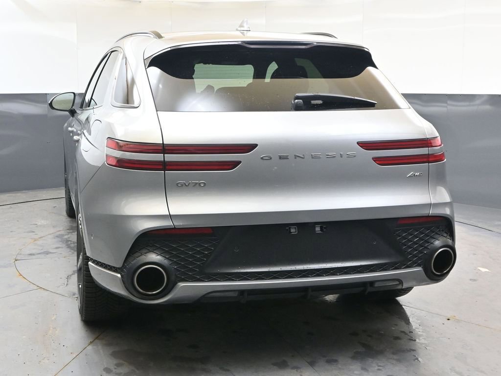 Used 2025 Genesis GV70 2.5T w/ Sport Prestige Package image 4