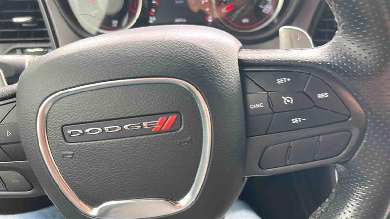 Used 2022 Dodge Challenger GT RWD image 16