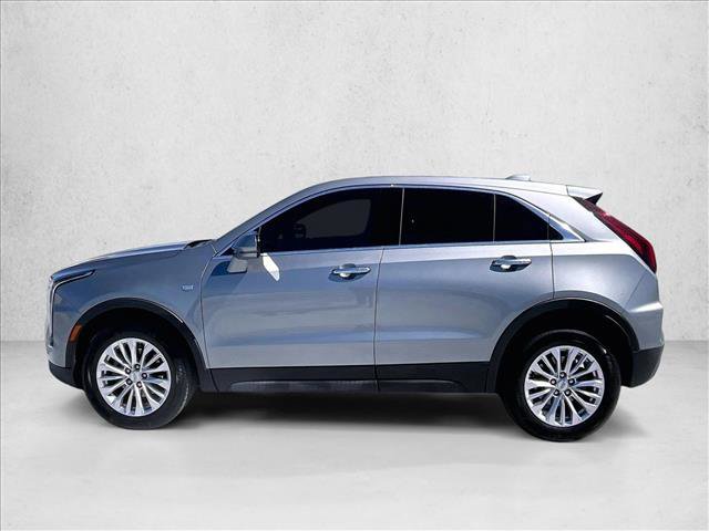 Used 2024 Cadillac XT4 Luxury w/ Cold Weather Package image 6