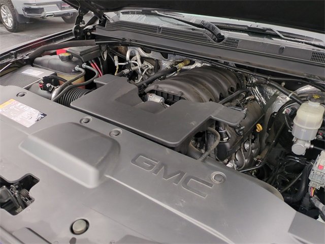 Used 2018 GMC Yukon Denali image 27