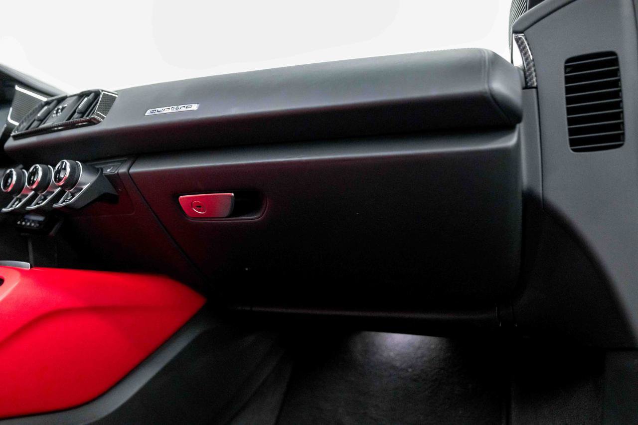 Used 2018 Audi R8 V10 plus image 51