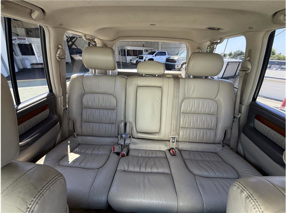 Used 2006 Lexus LX 470 4WD image 36