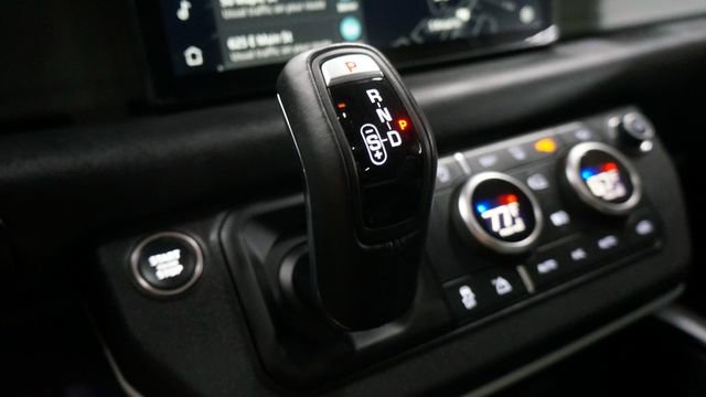 Used 2023 Land Rover Defender 90 S image 18