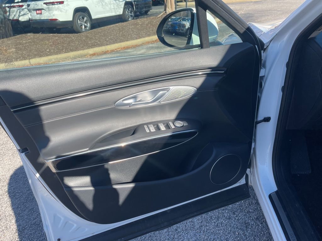 Used 2025 Genesis GV70 2.5T image 15