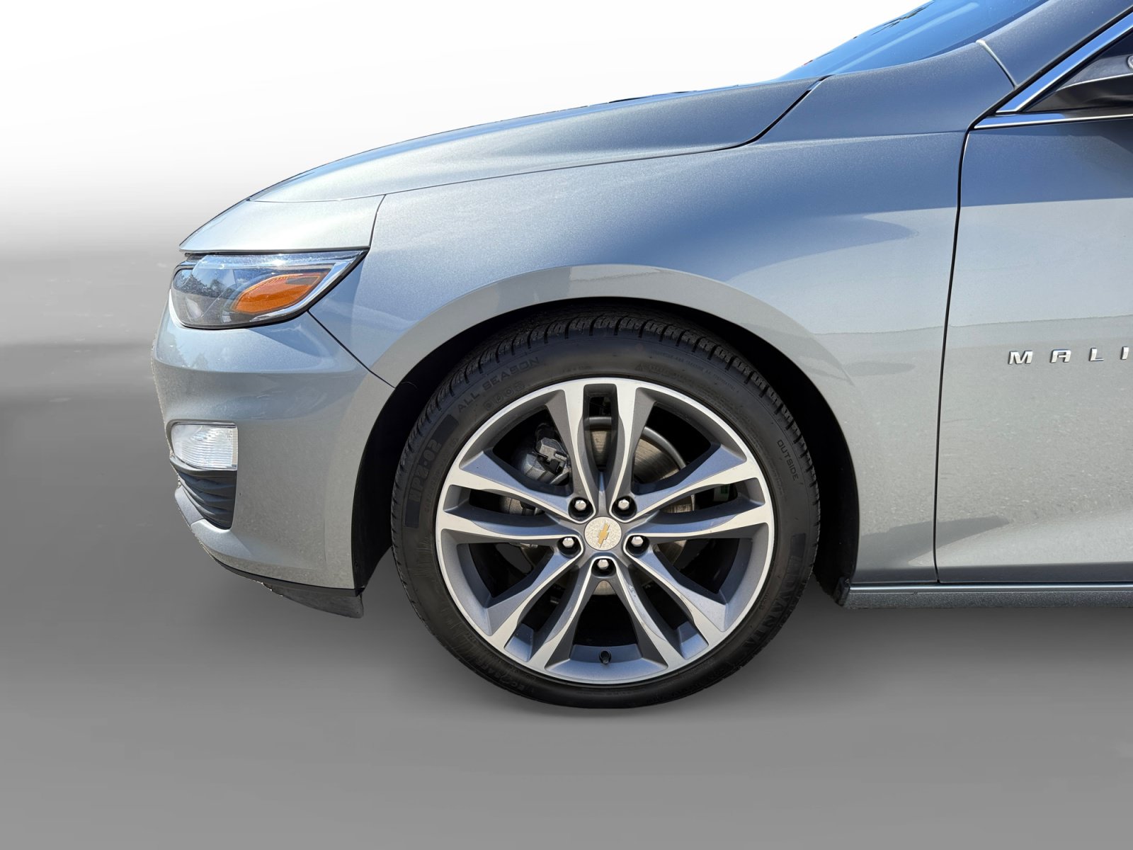 Used 2023 Chevrolet Malibu LT FWD image 9