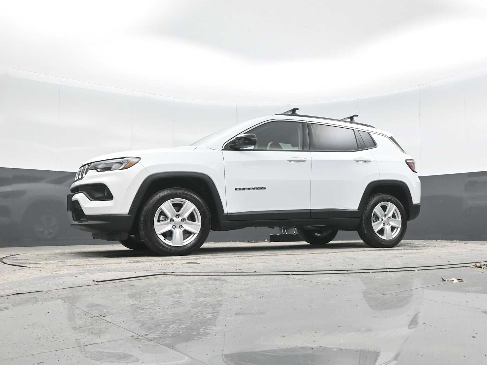 Used 2022 Jeep Compass Latitude w/ Convenience Group image 44