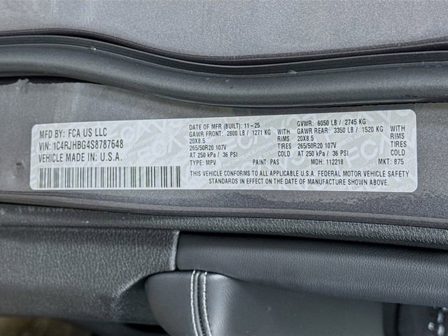 New 2025 Jeep Grand Cherokee Limited image 36