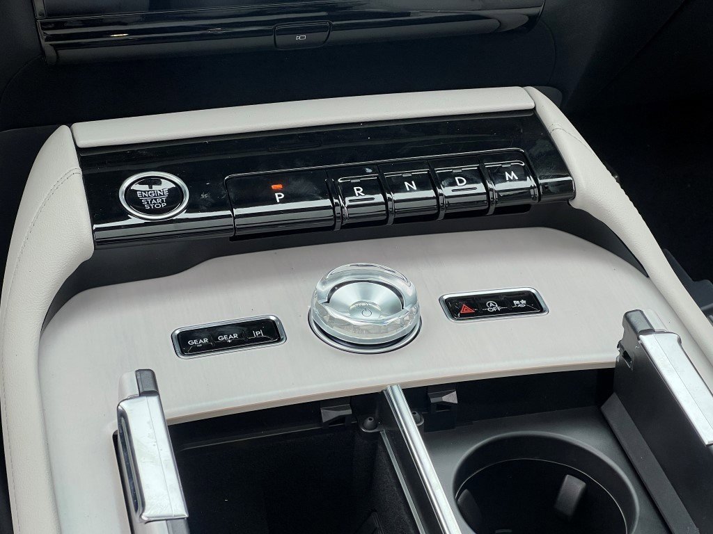 New 2026 Lincoln Navigator Reserve image 17