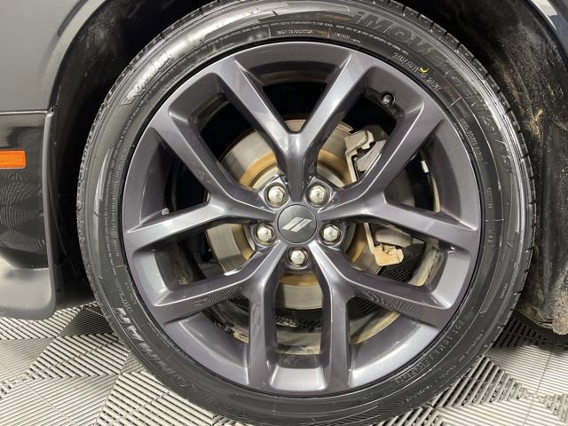 Used 2021 Dodge Challenger R/T w/ Blacktop Package image 13