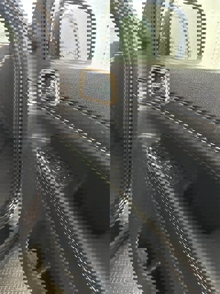 Used 2016 Jeep Grand Cherokee Limited w/ Trailer Tow Group IV image 39