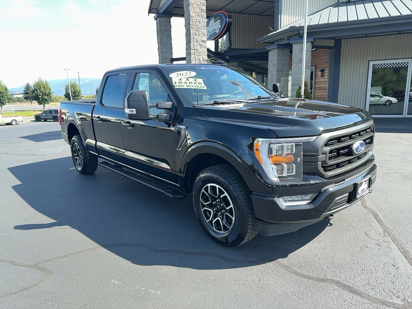 Used 2022 Ford F150 XLT w/ Equipment Group 302A High AWD/4WD image 3