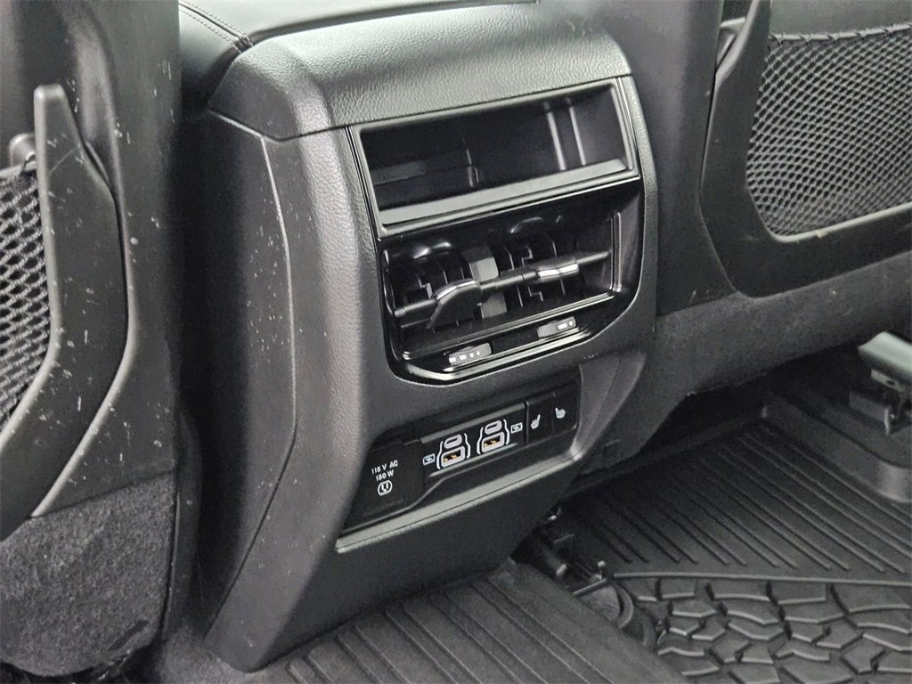 Certified 2025 Jeep Grand Cherokee Limited w/ Trailer Tow Package image 27