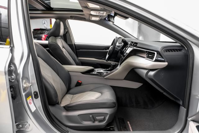 Used 2018 Toyota Camry XLE FWD image 37