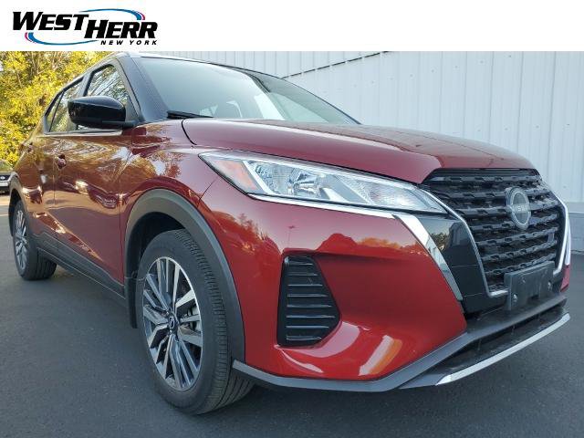 Certified 2023 Nissan Kicks SV image 1