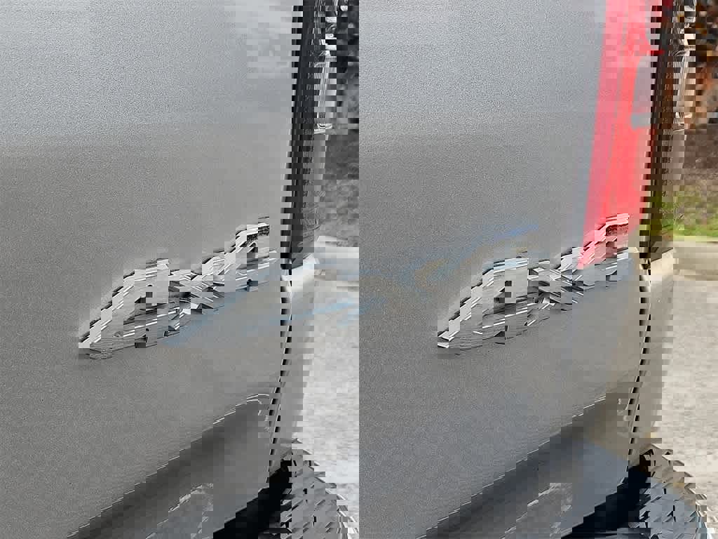 Used 2021 RAM 1500 Laramie image 31