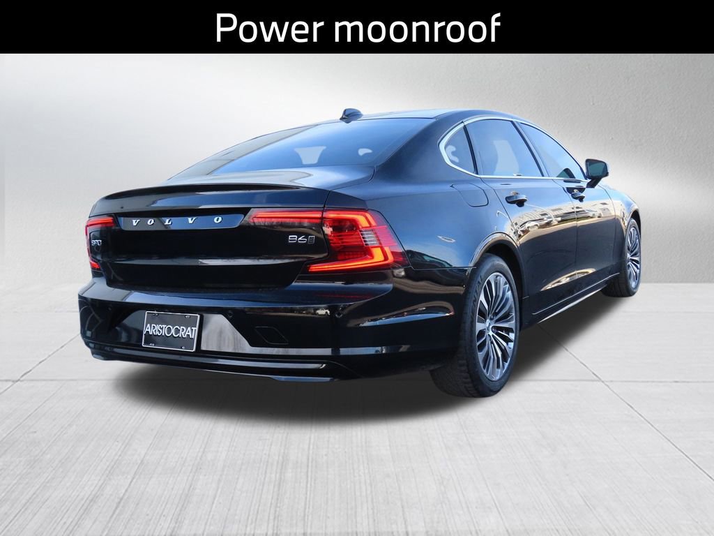 Used 2022 Volvo S90 B6 Momentum image 8