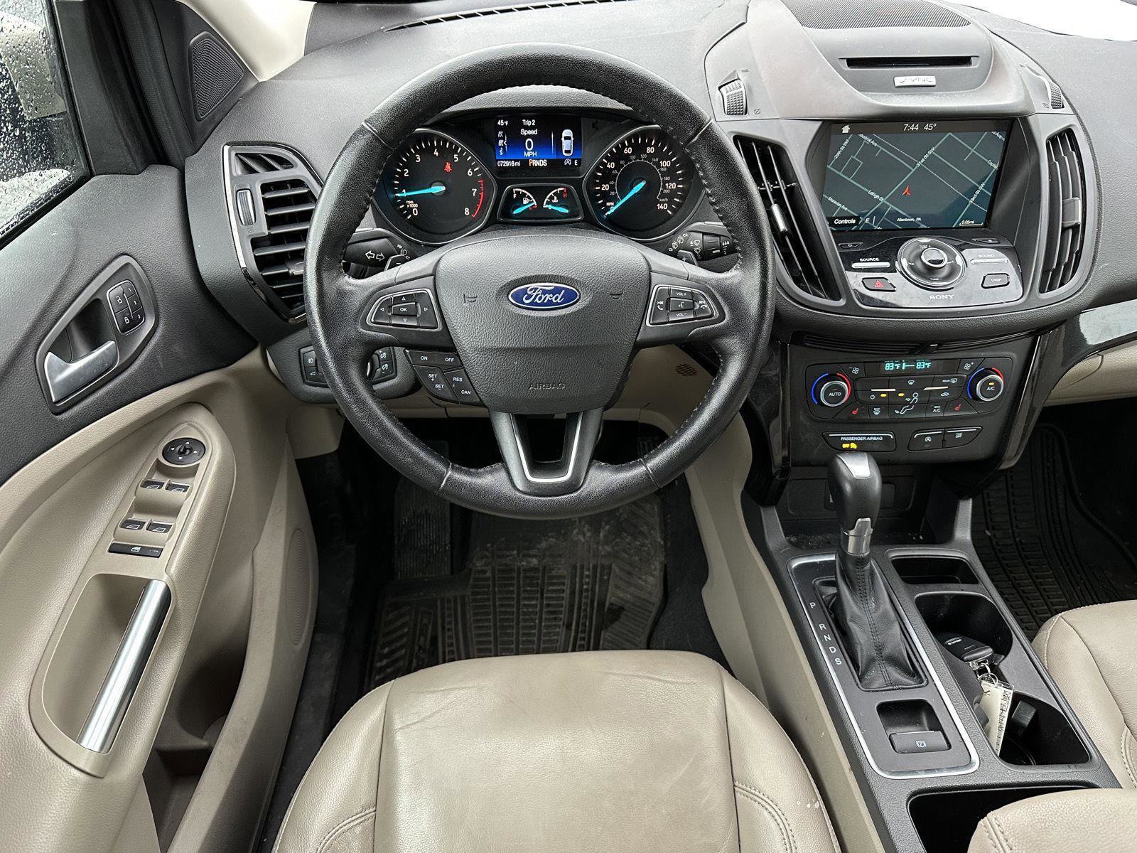 Used 2017 Ford Escape Titanium image 12