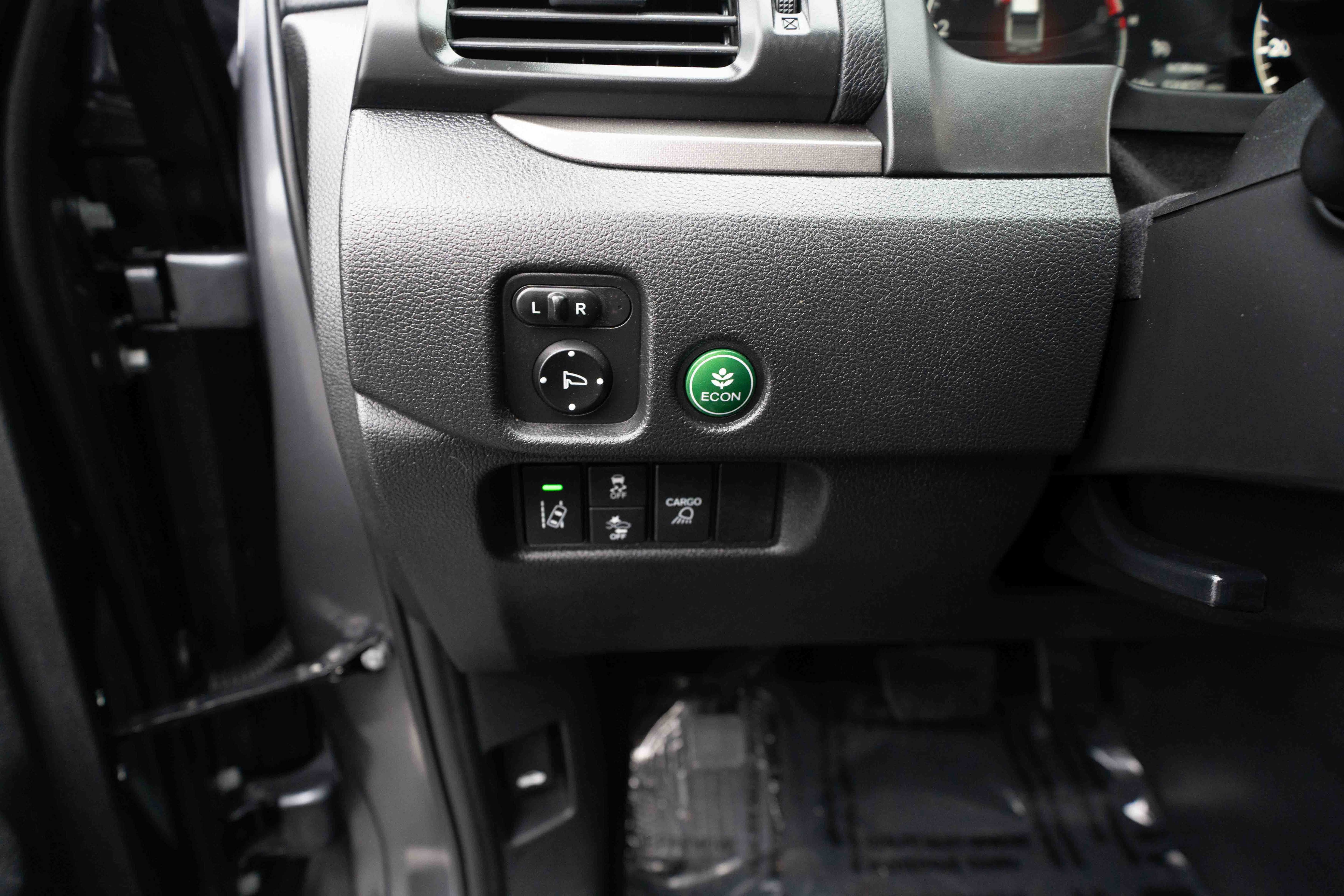 Certified 2025 Honda Ridgeline RTL image 11