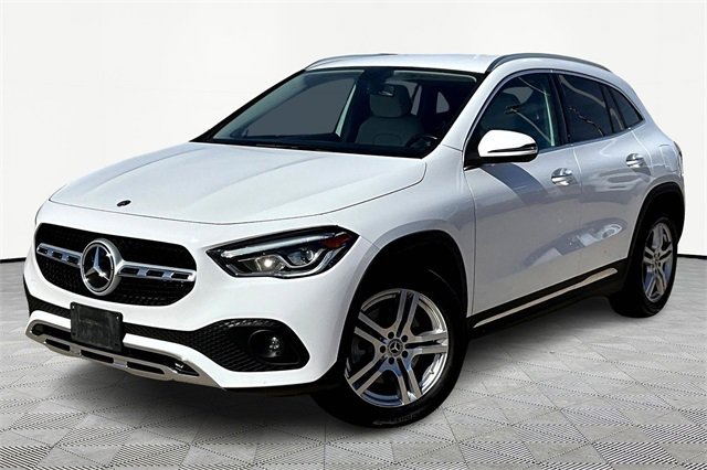 Used 2022 Mercedes-Benz GLA 250 4MATIC w/ Premium Package