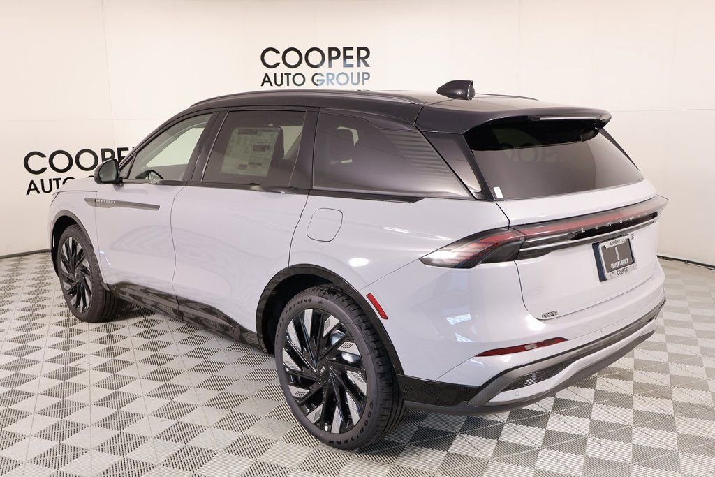 New 2026 Lincoln Nautilus Reserve w/ Jet Appearance Package image 23