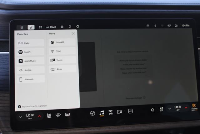 Used 2024 Rivian R1S Adventure image 21