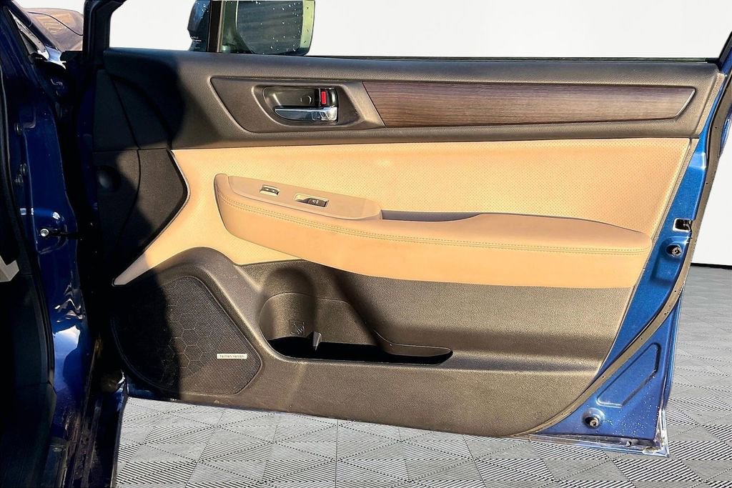 Used 2016 Subaru Legacy 2.5i Limited image 28